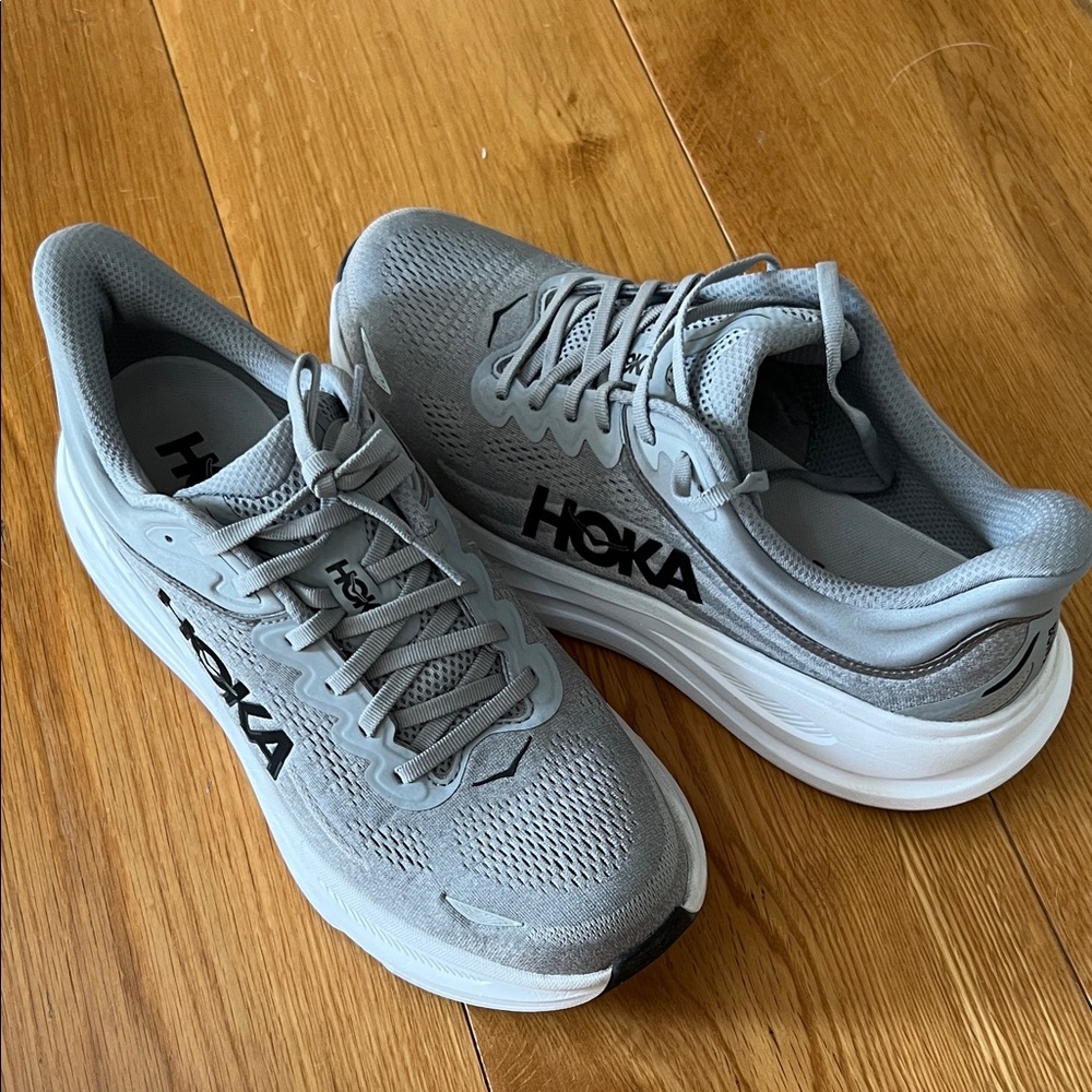 Hoka Gray Bondi 9 athletic sneaker